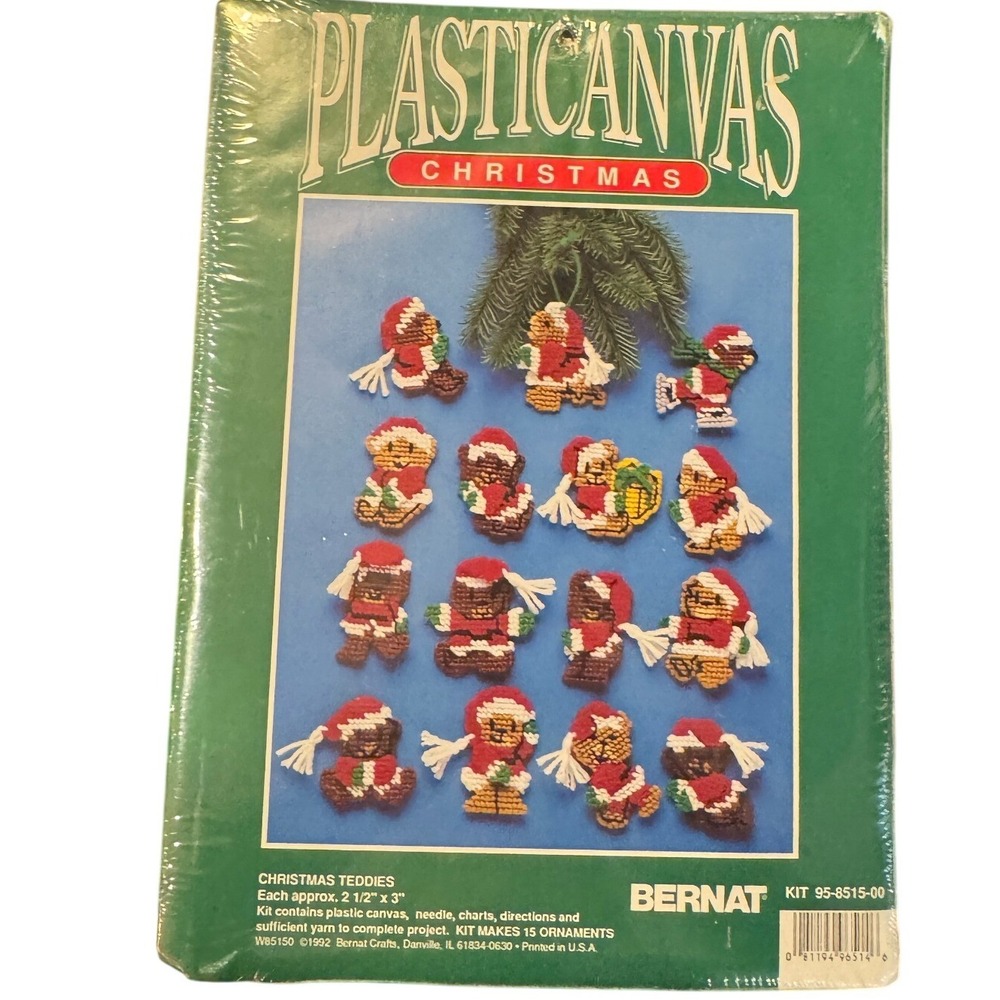 Bernat Christmas Teddies Plastic Canvas Kit 15 Ornaments Vintage 1992 SEALED